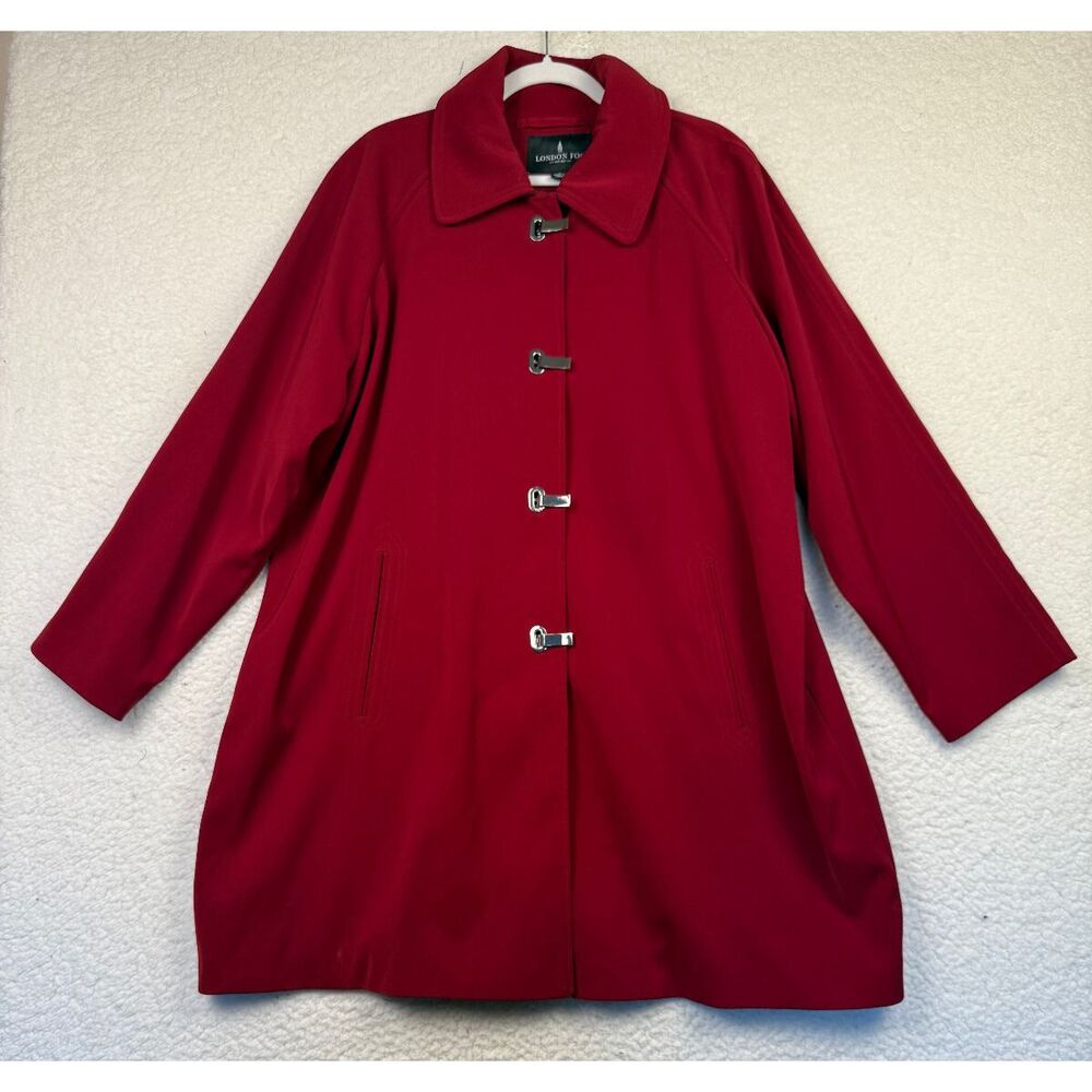 London Fog All Weather Coat RED Latch Silver clasps Size 1X‎